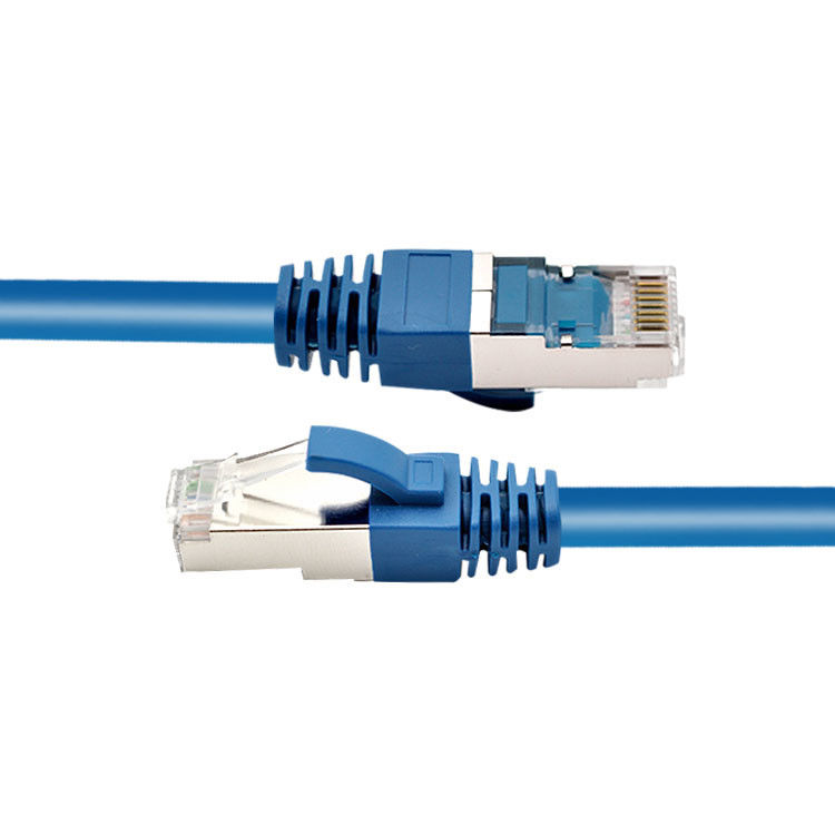 RJ45 SFTP защищало штепсельную вилку гибкого провода сети кота 6 с отливая в форму ботинком